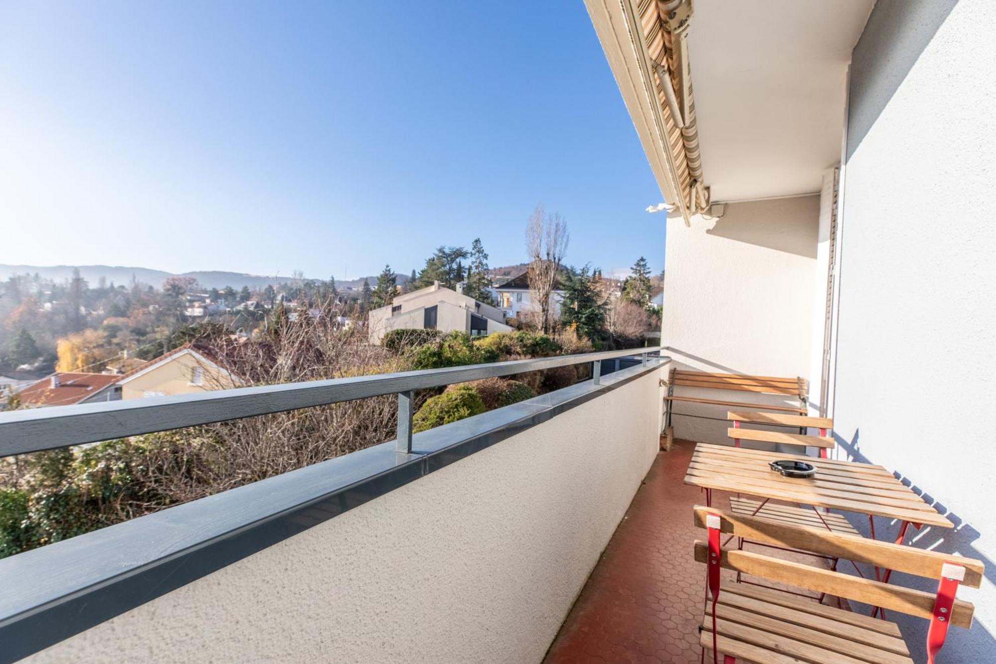 Entre Ville Et Nature - Les Hauts De Clermont Avec Garage Gratuit المظهر الخارجي الصورة